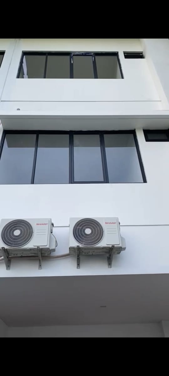 Disewakan Ruko di Hive Cosmo Lippo Cikarang